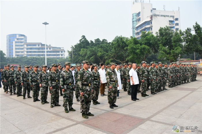 2016年沿滩区民兵综合应急连整组点验及人防队伍组训 004.jpg